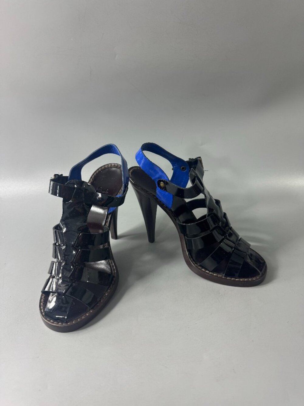NWOB Paul Smith Fisherman Leather Sandals, Size 35